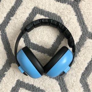Baby Banz Earmuffs (for noise reduction/ear protection) in Blue